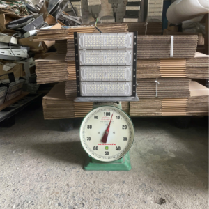 THÔNG SỐ ĐÈN LED PHA MODULE P03 200W